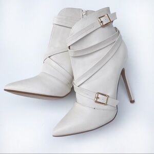 Shoe Dazzle Kristha Ankle Booties Sz 8.5 Heeled Boots